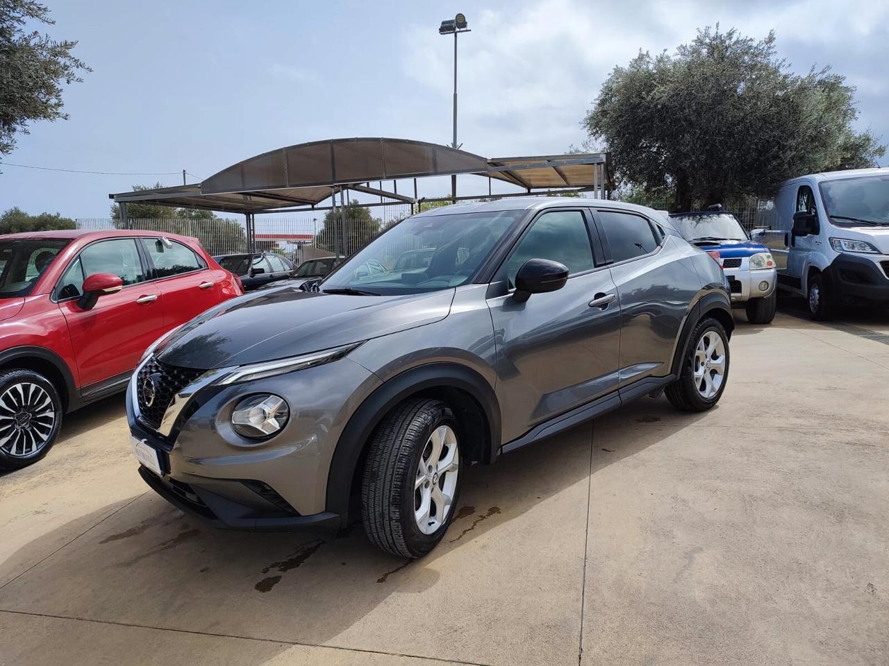 Nissan Juke 1.0 DIG-T 114 CV N-Connecta