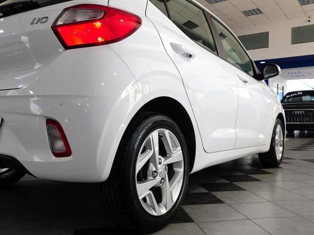 Hyundai i10 1.0 MPI TECH 67 CV CONNECT PACK