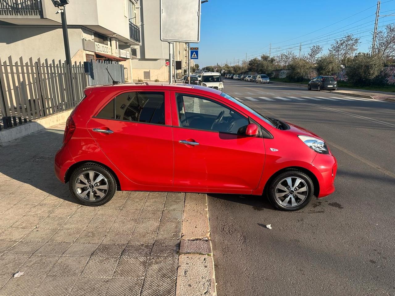 Kia Picanto 1.0 12V EcoGPL 5 porte Glam