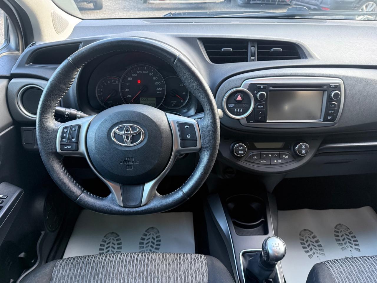 Toyota Yaris 1.0 5 porte Lounge