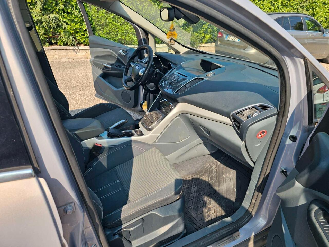 Ford C-Max 1.6 TDCi 115CV Titanium