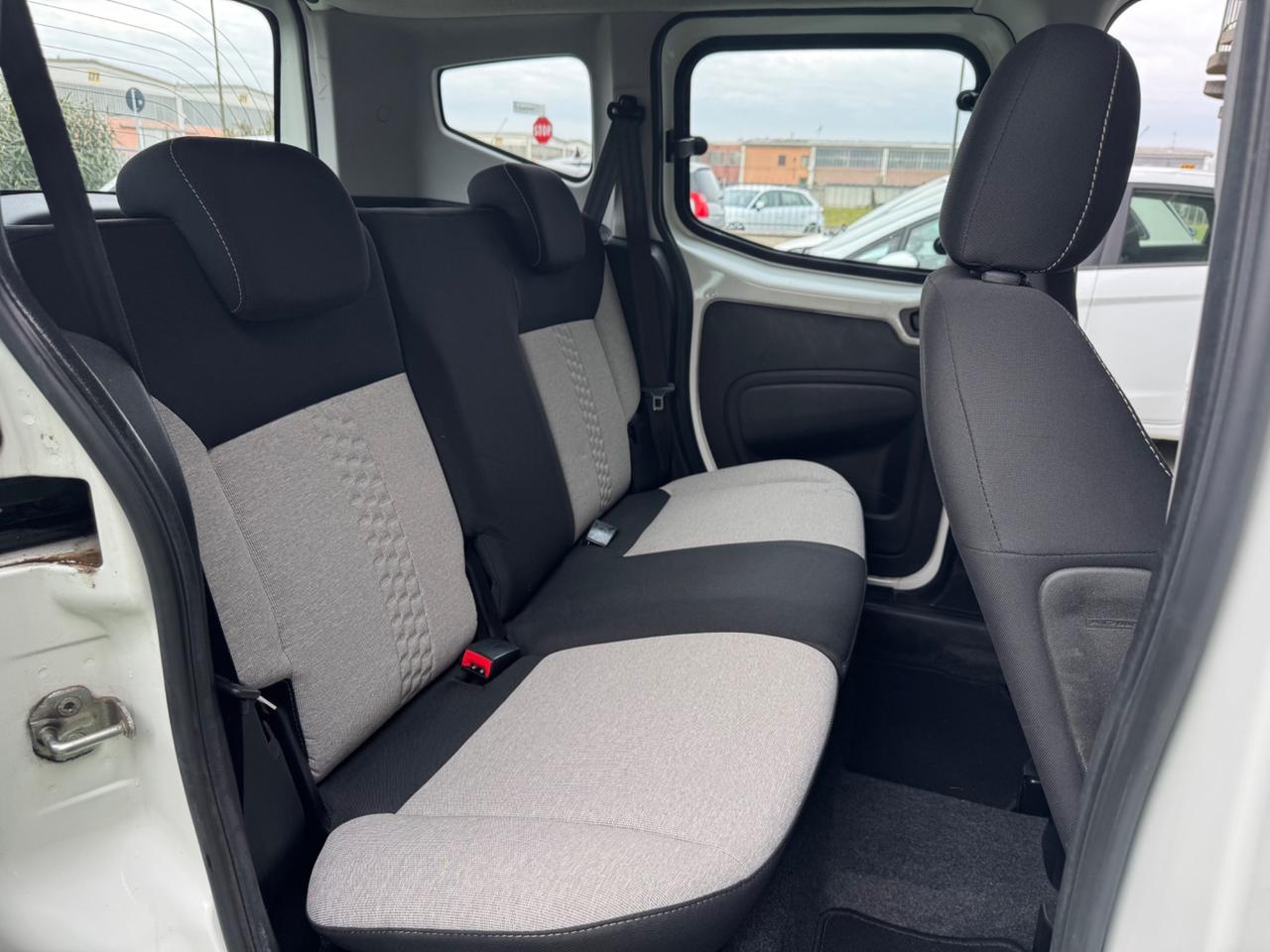 Fiat Qubo 1.3 MJT 80 CV Lounge