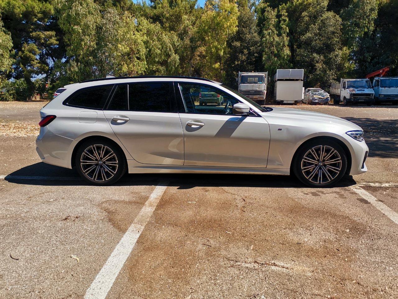 BMW 320 d Touring mhev 48V Msport auto