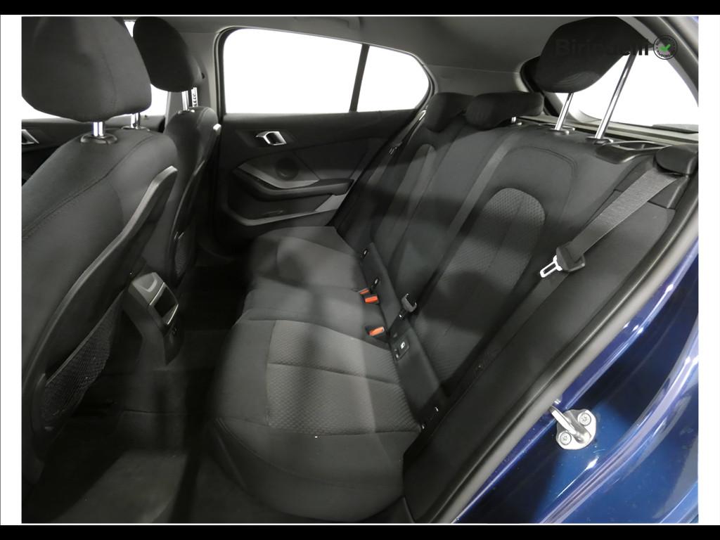 BMW Serie 1 (F40) - 116d 5p. Business Advantage