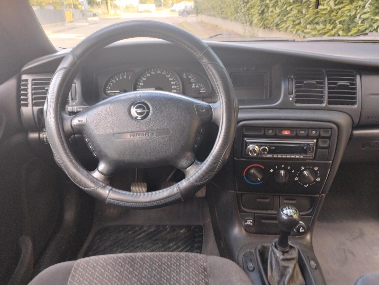 Opel Vectra 1.6 GPL