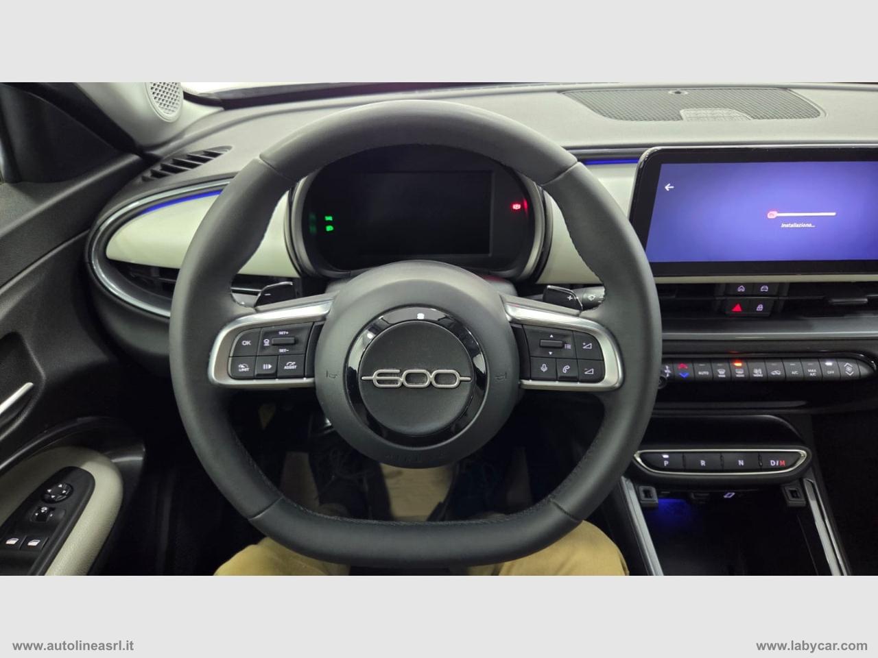 FIAT 600 Hybrid 110 CV DCT MHEV La Prima