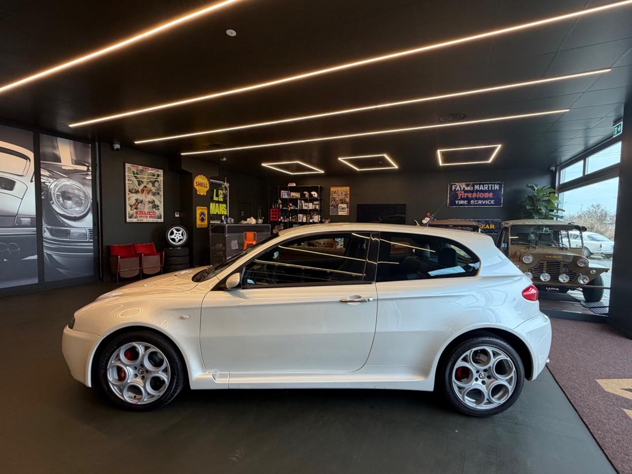 Alfa Romeo 147 3.2i V6 24V cat Selespeed 3 porte GTA