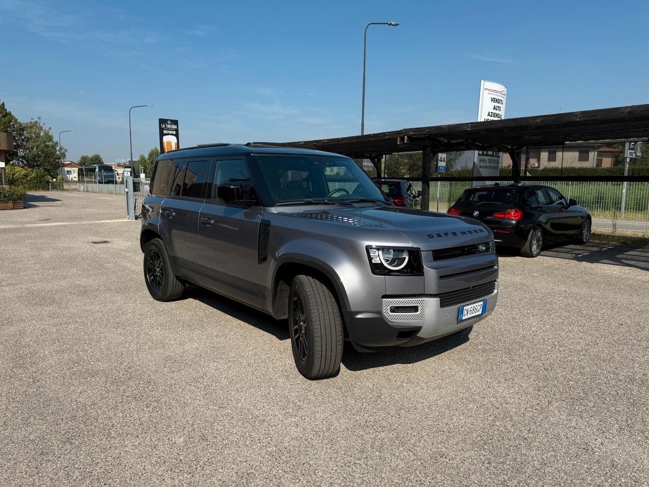 Land Rover Defender 110 3.0D I6 200 CV AWD Auto S , 7 posti , Gancio traino Elettrico