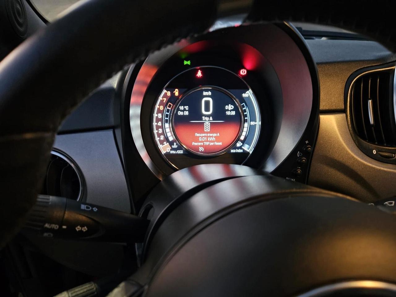 Fiat 500 C 1.0 Hybrid Sport