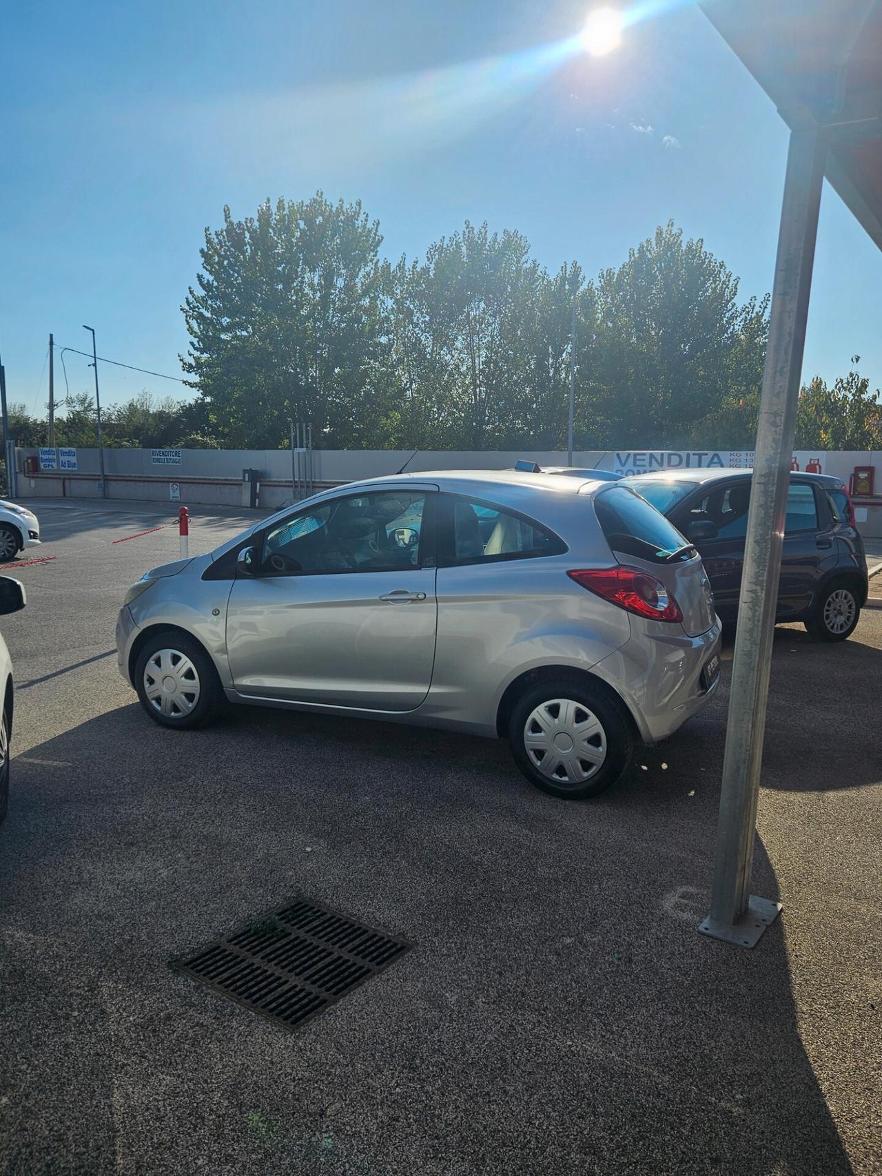 Ford Ka 1.2 8V 69CV Titanium