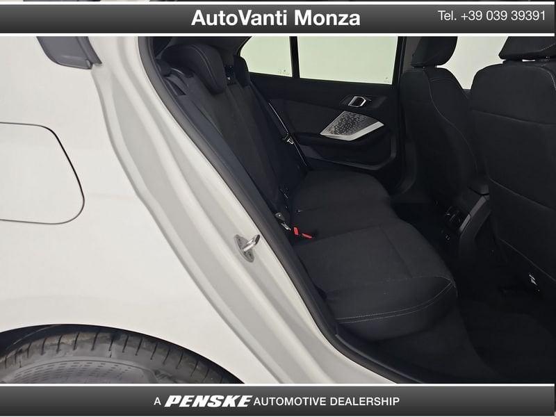 BMW Serie 1 120 48V auto