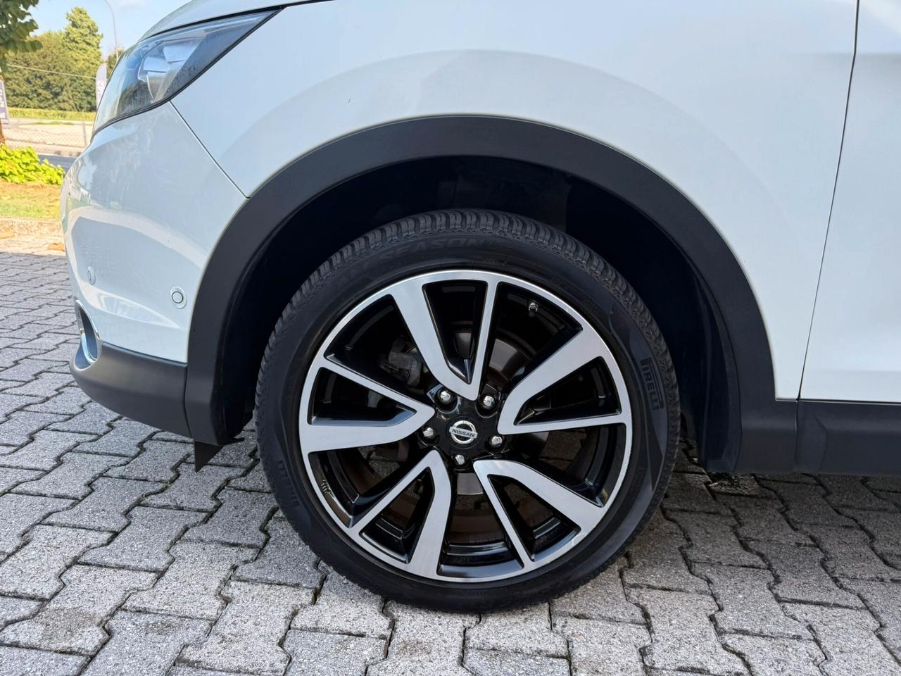 Nissan Qashqai 1.6 dCi 2WD Tekna full optional