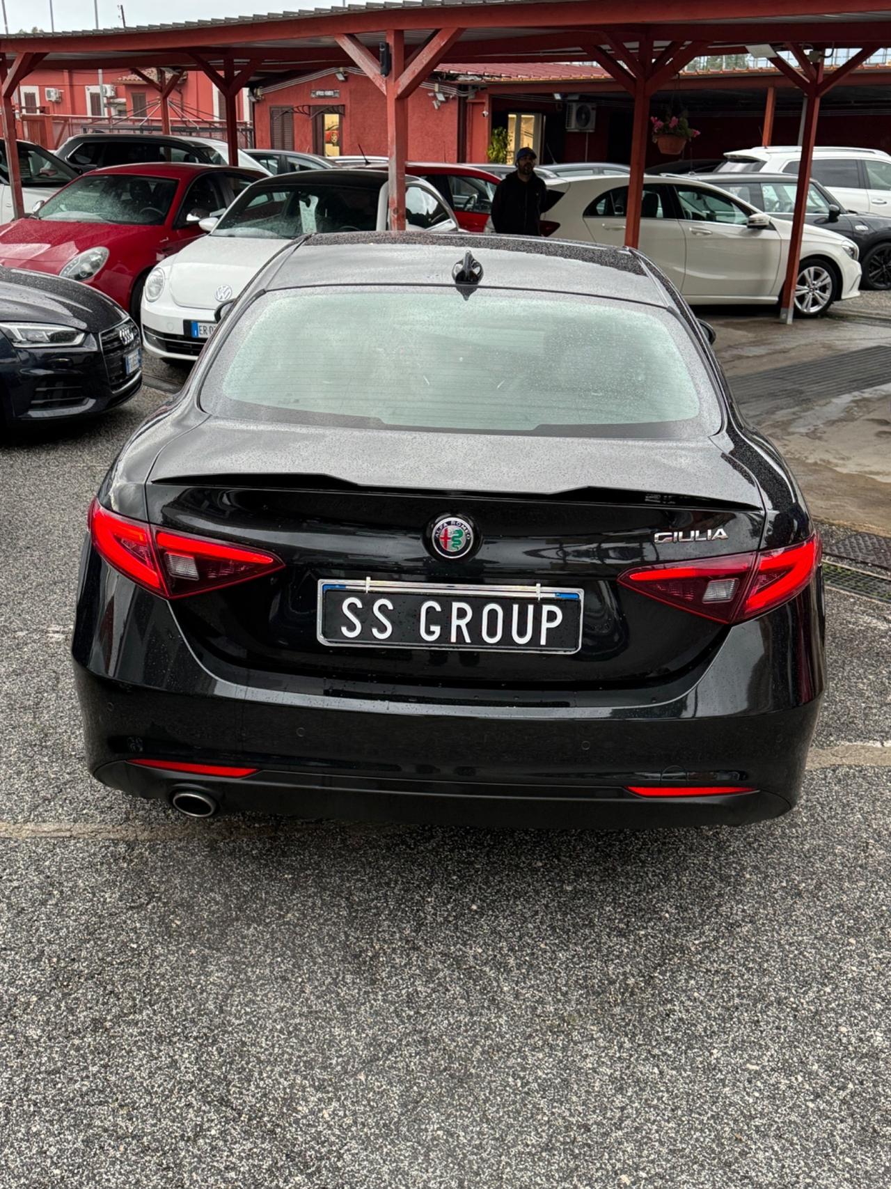 Giulia 2.2 Turbodiesel 160 CV AT8 B-Tech-unipro-rate-