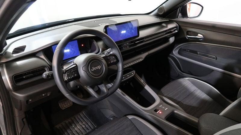 Jeep Avenger e-Hybrid 1.2 MHEV e-Hybrid Turbo Longitude