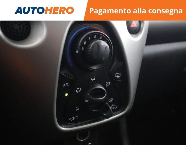 TOYOTA Aygo 1.0 VVT-i 69 CV 5 porte x-cool