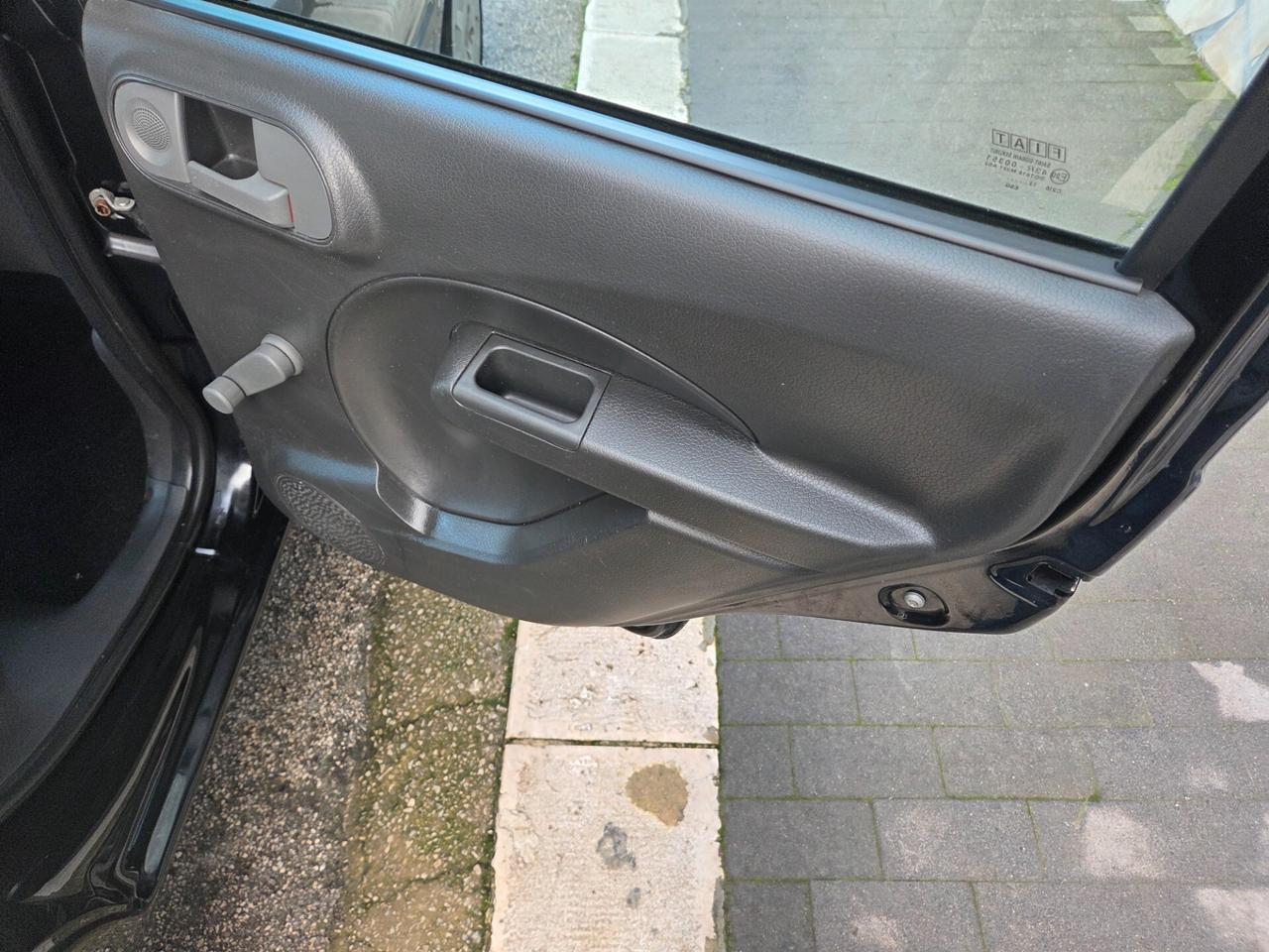 FIAT PANDA ANNO 2012 1.2 BENZINA 70 CV KM CERTIFICATI