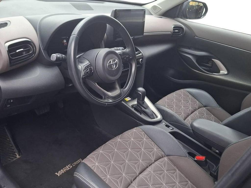 Toyota Yaris Cross 1.5 H Lounge FWD E-CVT