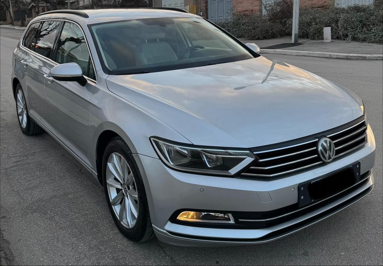 Volkswagen Passat Variant 1.6 TDI DSG Comfortline BlueMotion Tech.