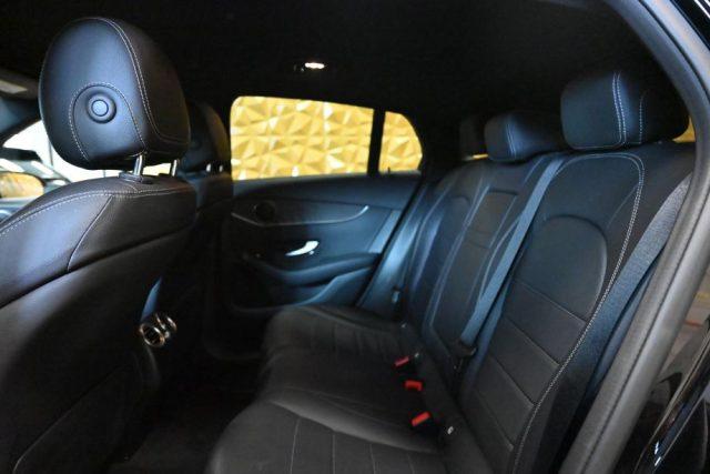 MERCEDES-BENZ GLC 220 d COUPE 4MATIC EXCLUSIVE SPORT 9G-T.PED.19"CAMFULL
