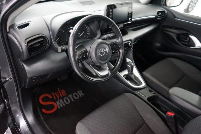 TOYOTA Yaris 1.5 Hybrid 5 porte Business