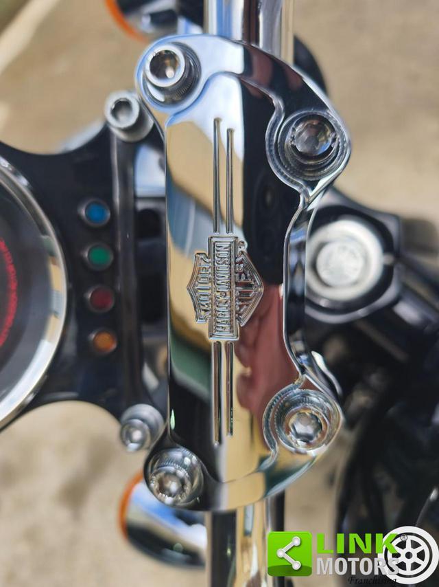 HARLEY-DAVIDSON 883 Sportster XL BLACK