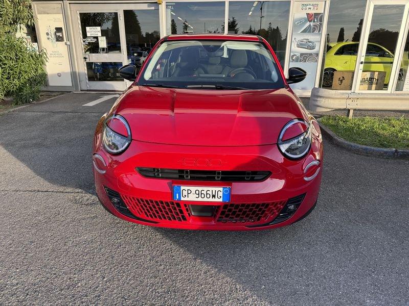 FIAT 600e Red