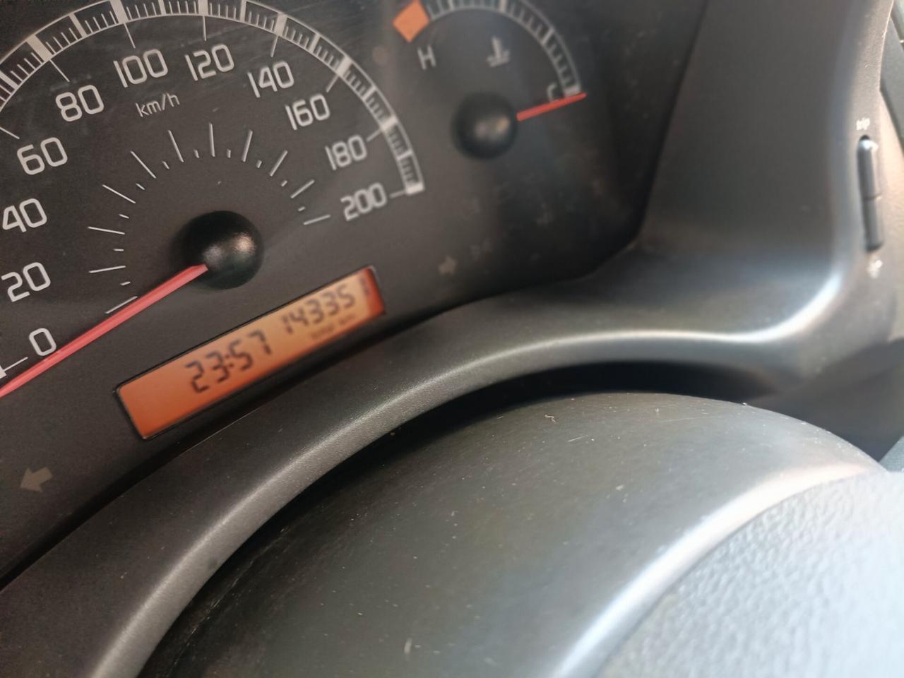 FIAT PUNTO 1.2 5PORTE-NEOPATENTATI-Euro 3100-