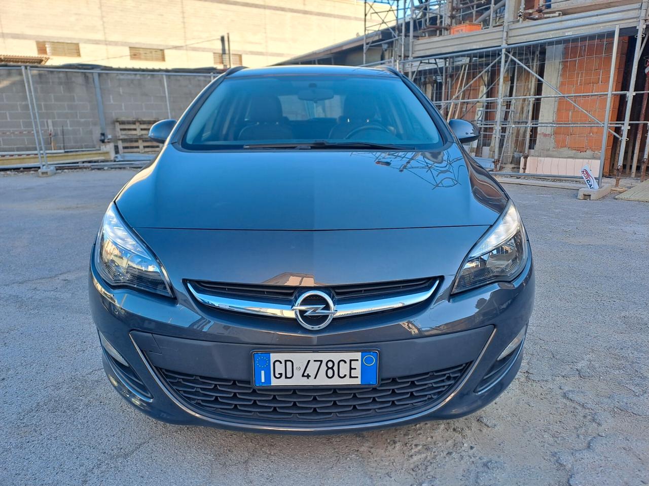 OPEL ASTRA 1.4 GPL TECH *BOMBOLA 2036*