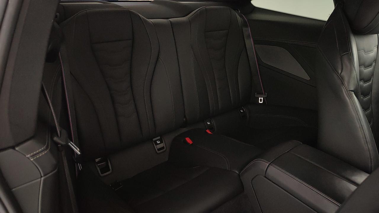 BMW 840d Coupe mhev 48V xdrive auto