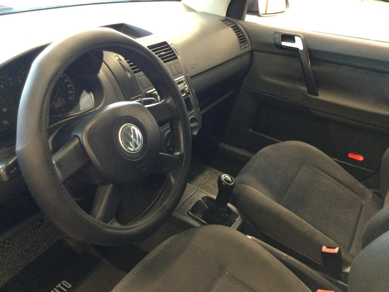 Volkswagen Polo 1.2/64CV 12V 5p. Comfortline