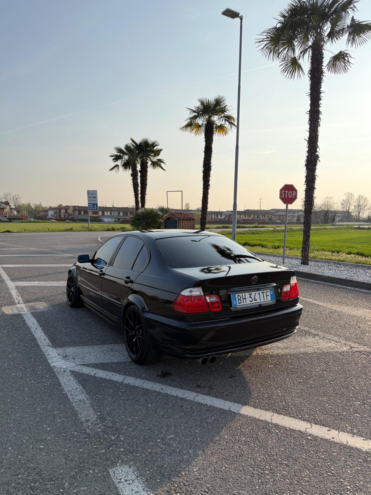 Bmw 323 323i cat 4 porte