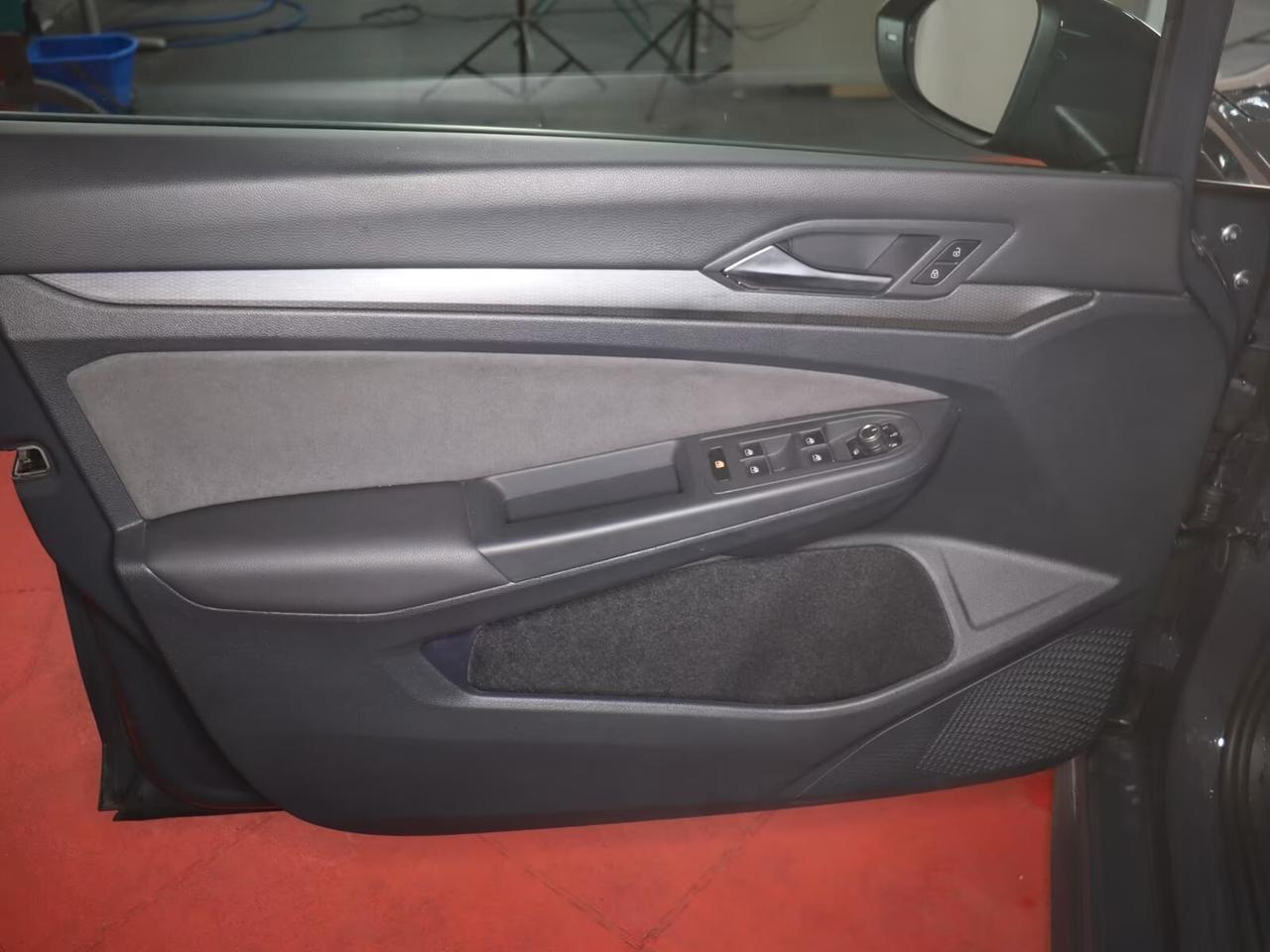 Volkswagen Golf GTI 2.0 TSI DSG TAGLIANDI CERTIFICATI