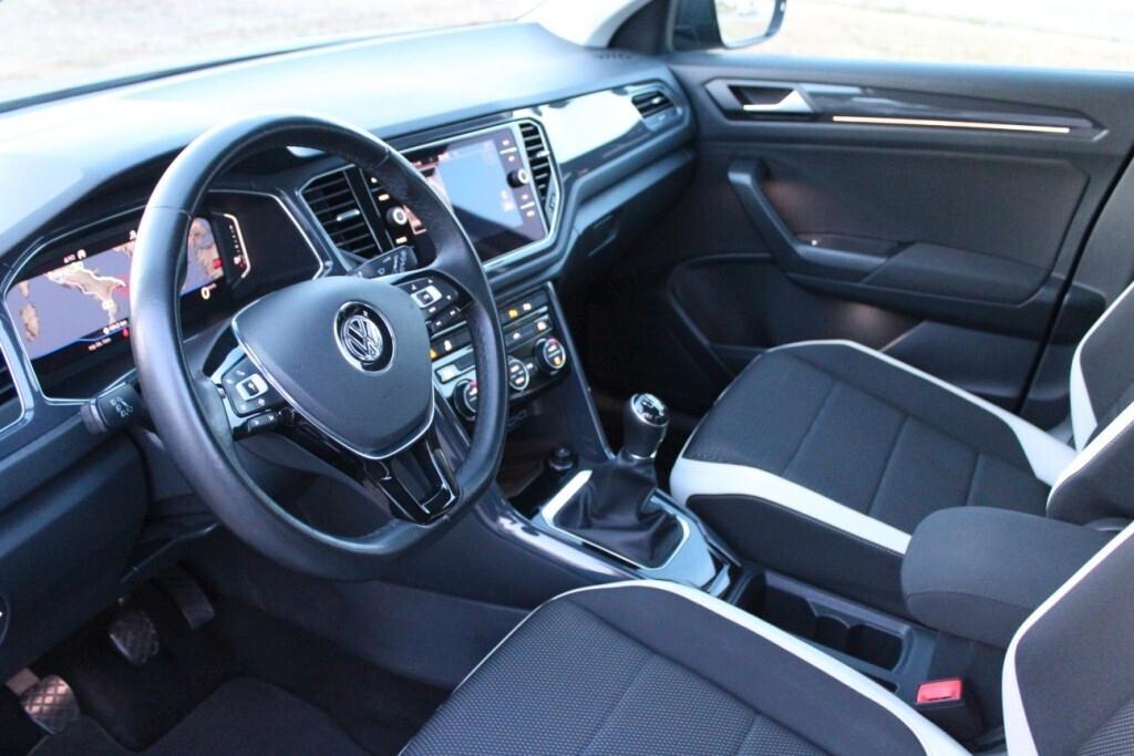 VOLKSWAGEN T-Roc 1.6 TDI *FULL LED *Quadro digitale *Pelle *Camera