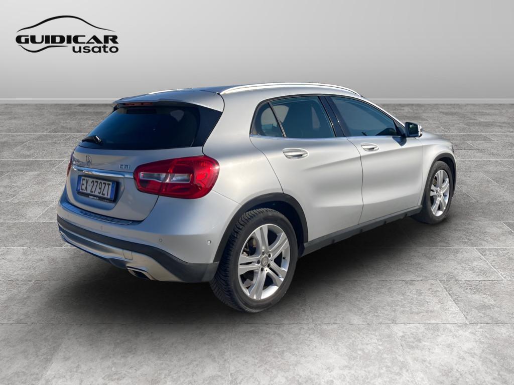 Mercedes-Benz GLA-X156 2014 - GLA 200 d (cdi) Sport