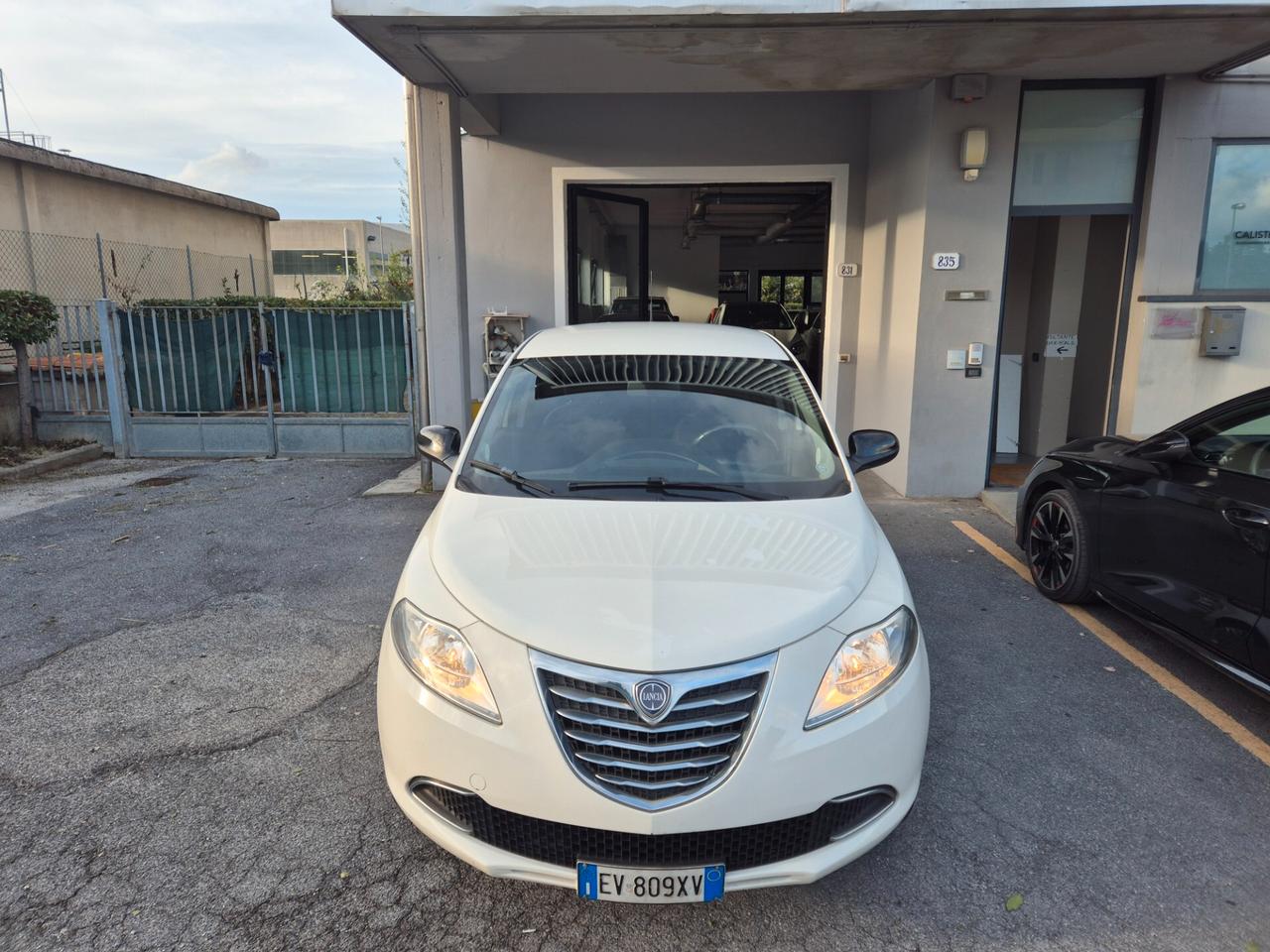 Lancia Ypsilon 0.9 TwinAir 85 CV 5 porte Metano Ecochic Gold