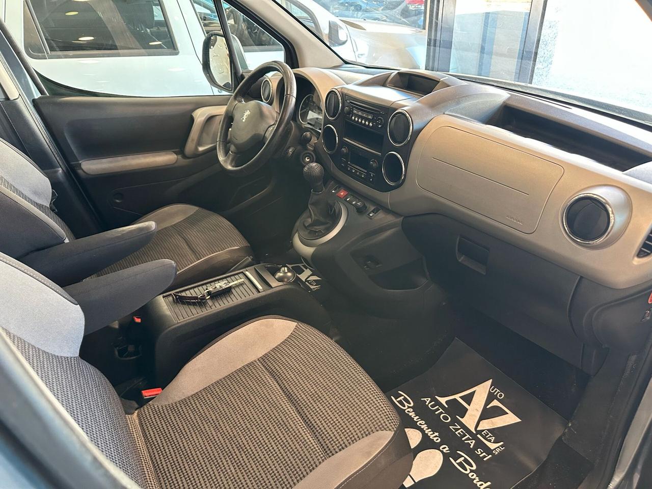 Peugeot Partner Tepee 1.6 HDi 92CV Outdoor