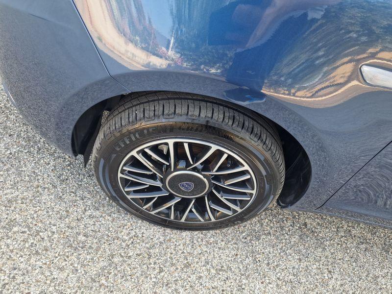 LANCIA Ypsilon III 2021 - Ypsilon 1.0 firefly hybrid Platino s&s 70cv