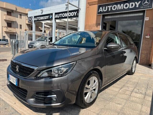 Peugeot 308 BlueHDi 130 S&S SW Navi-Carplay-led-Pdc
