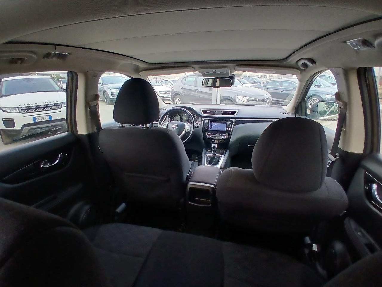 Nissan Qashqai 1.5 dCi Tekna