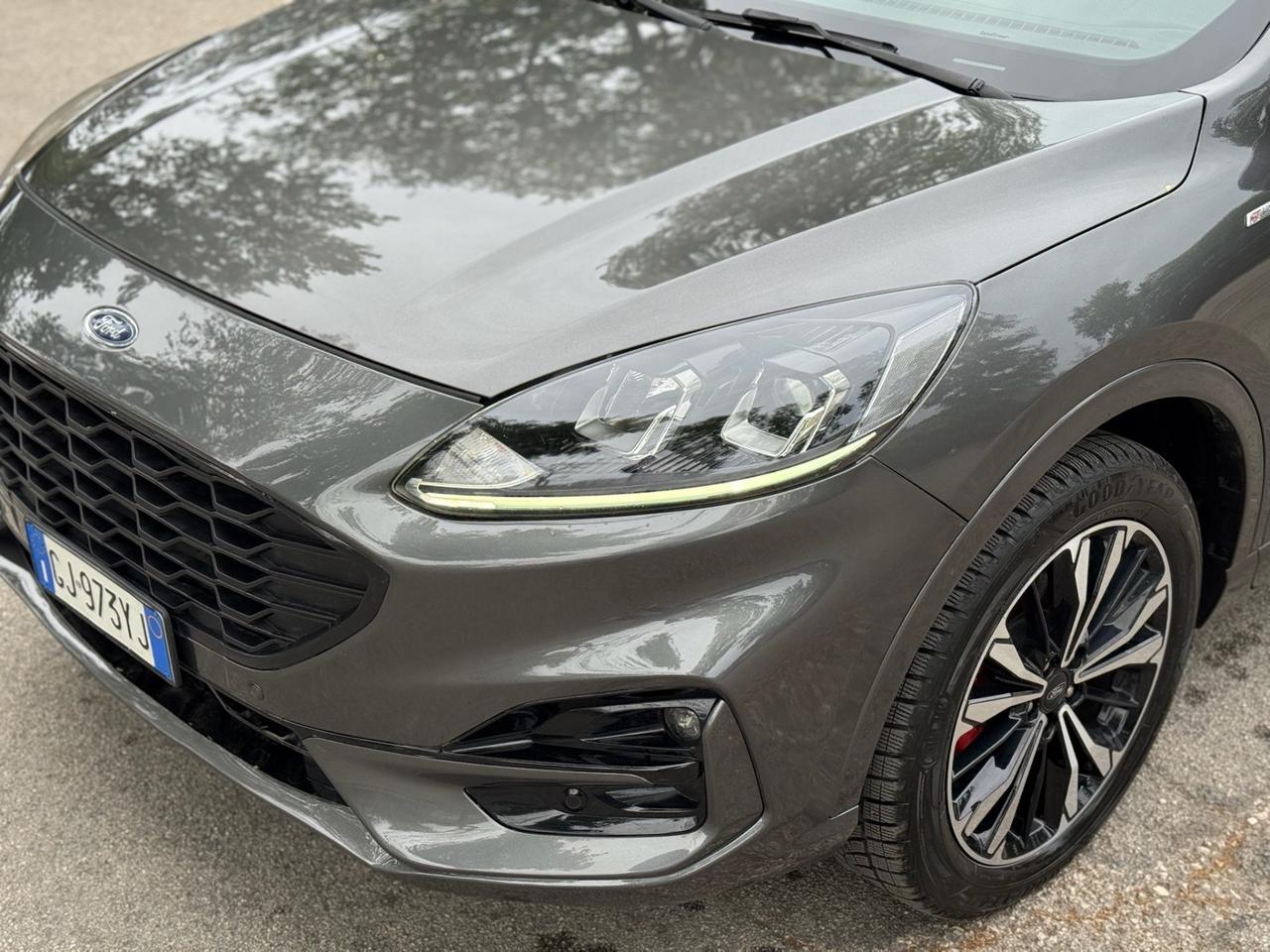 FORD Kuga 2022 2.5 Full Hybrid 190cv AWD ST-Line