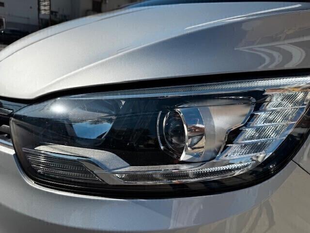 Renault Grand Scenic dCi 8V 110 CV EDC Energy Sport Edition2