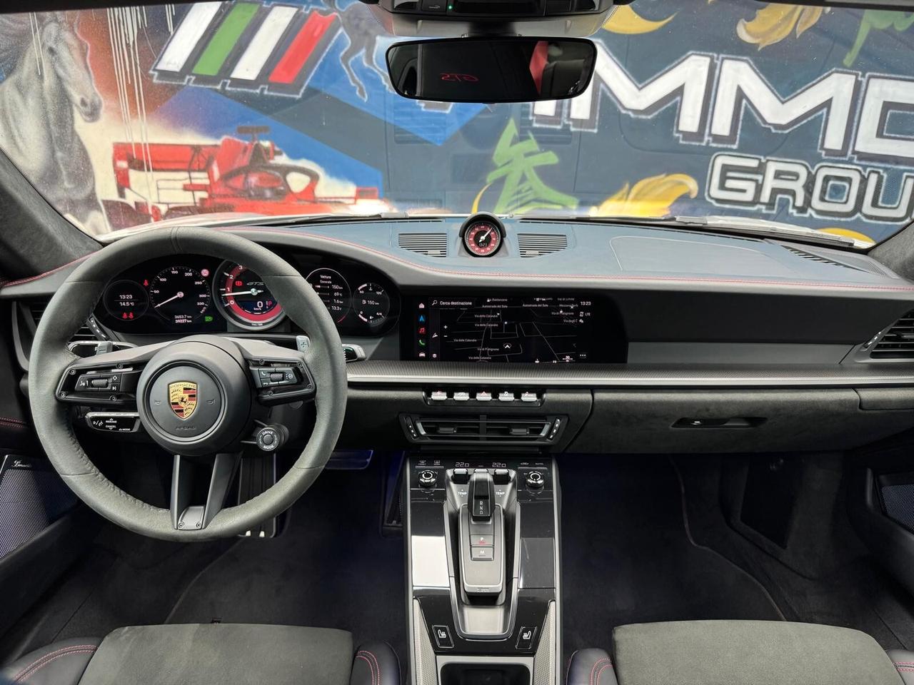 Porsche 911 Carrera 4 GTS (340)