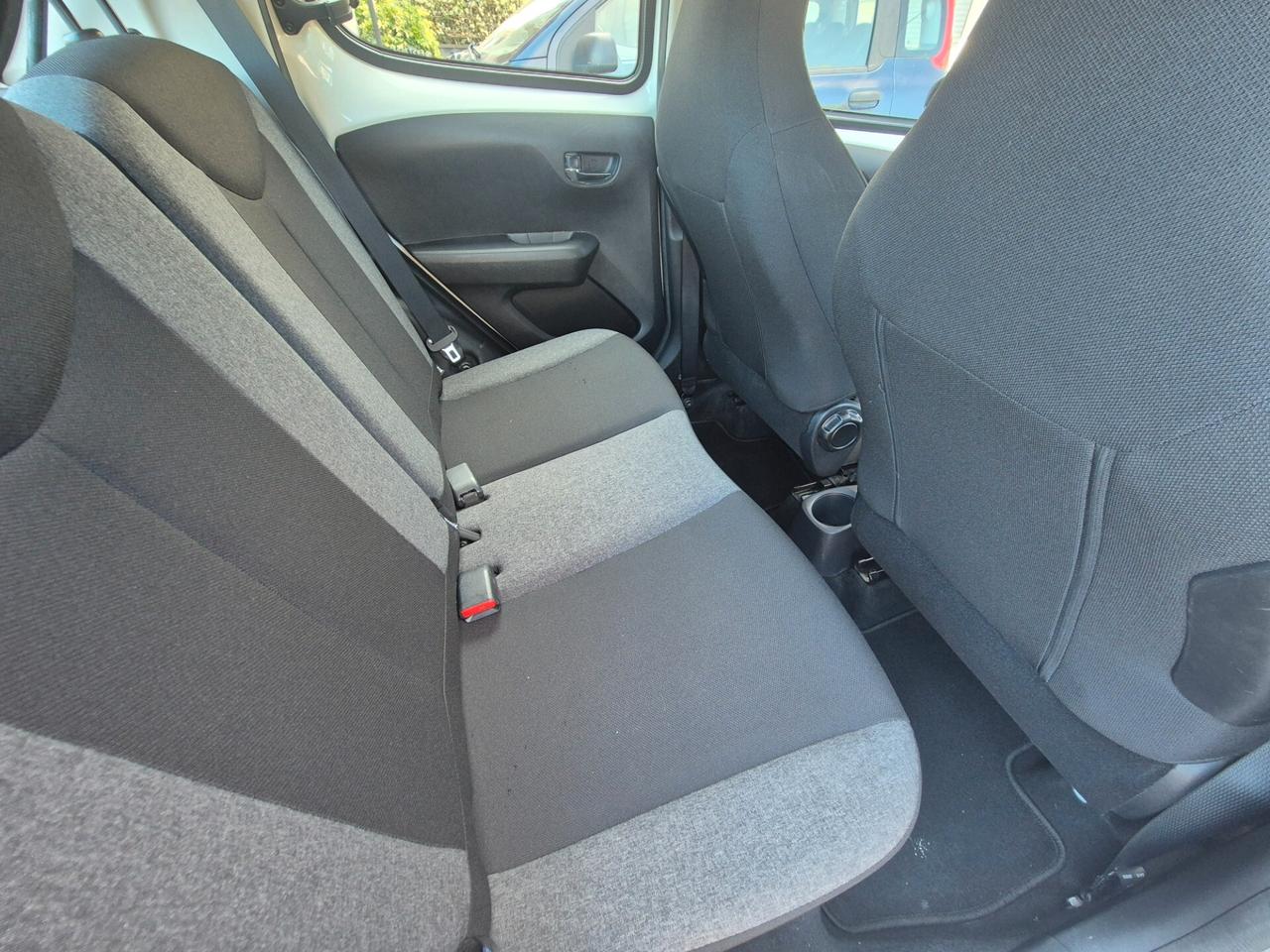 Citroen C1 1.0 Benzina 5 porte SHINE
