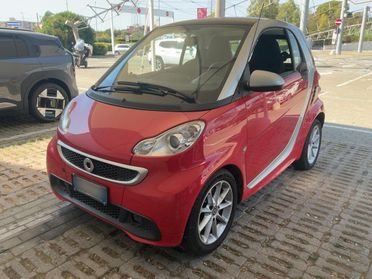 Smart ForTwo 1000 52 kW MHD coupé pure