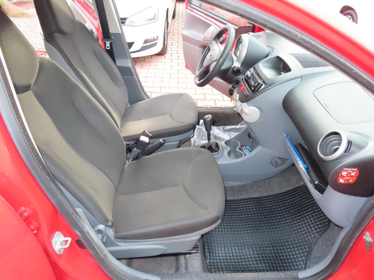 Toyota Aygo 1.0 BENZINA 5 porte FULL 2008
