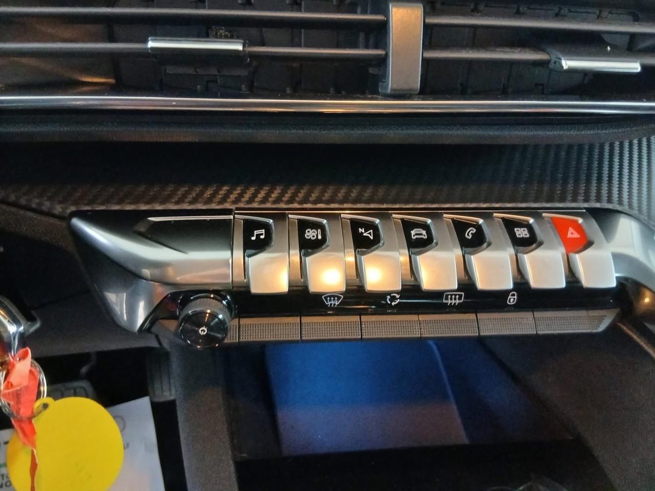 Peugeot 3008 BlueHDi 130 S&S Business