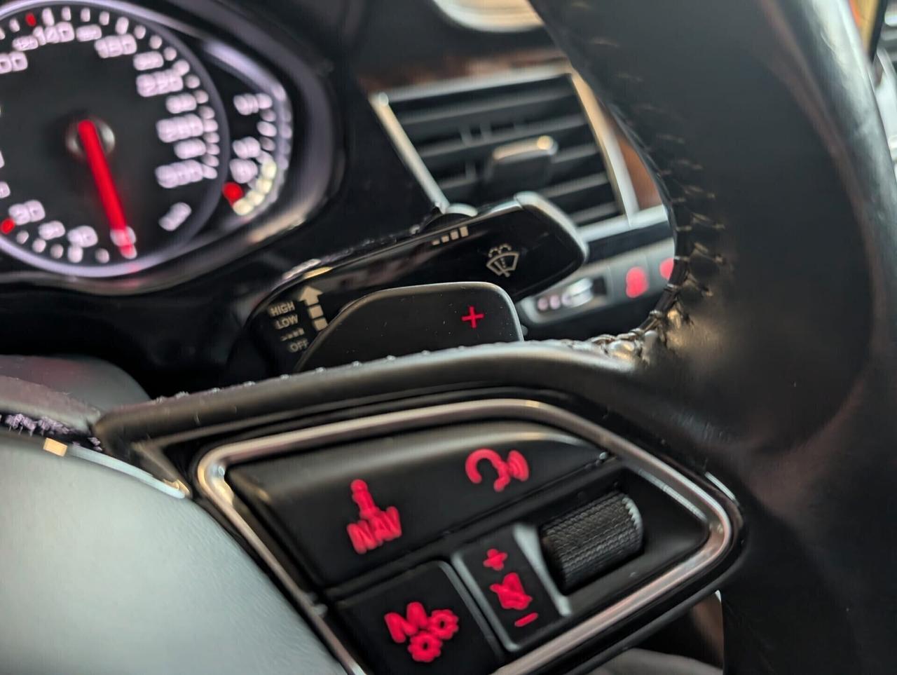 Audi A8 3.0 TDI 262 CV ultra quattro tiptronic