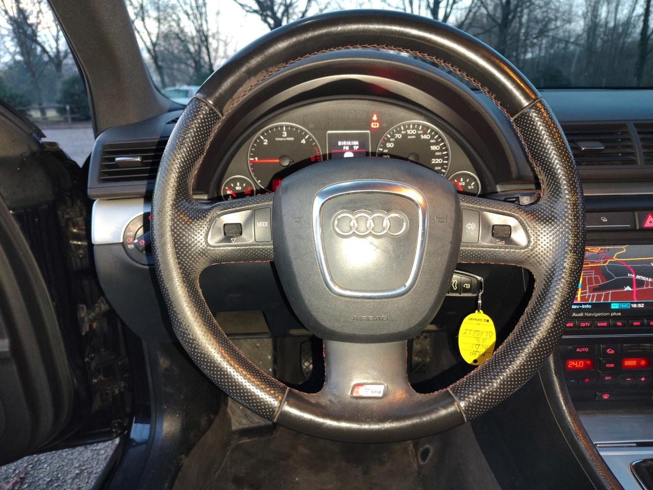 Audi A4 2.0 16V TDI Avant S LINE SOLO 120.000KM!!!