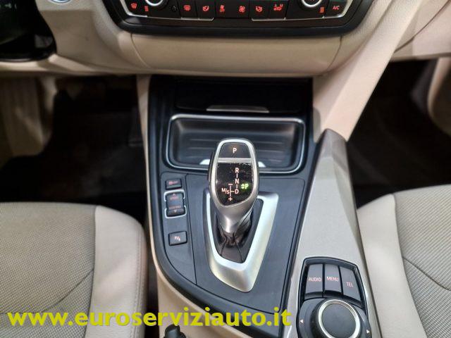 BMW 320 i Touring Modern