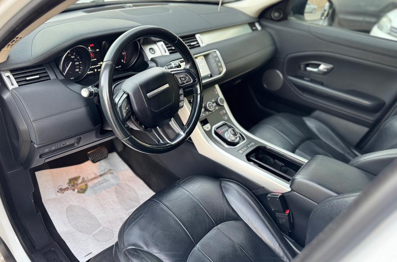 Land Rover Range Evoque 2.0 TD4 150 CV 5p. Pure